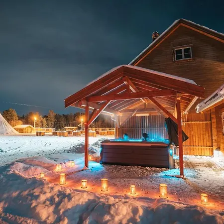 Hytte Holmen Husky *