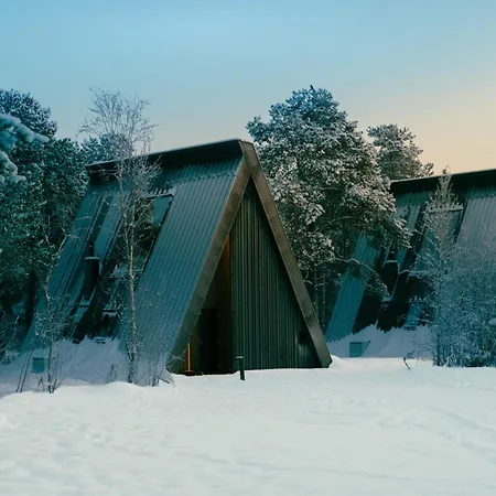 Forest Suites By Holmen Husky Lodge *